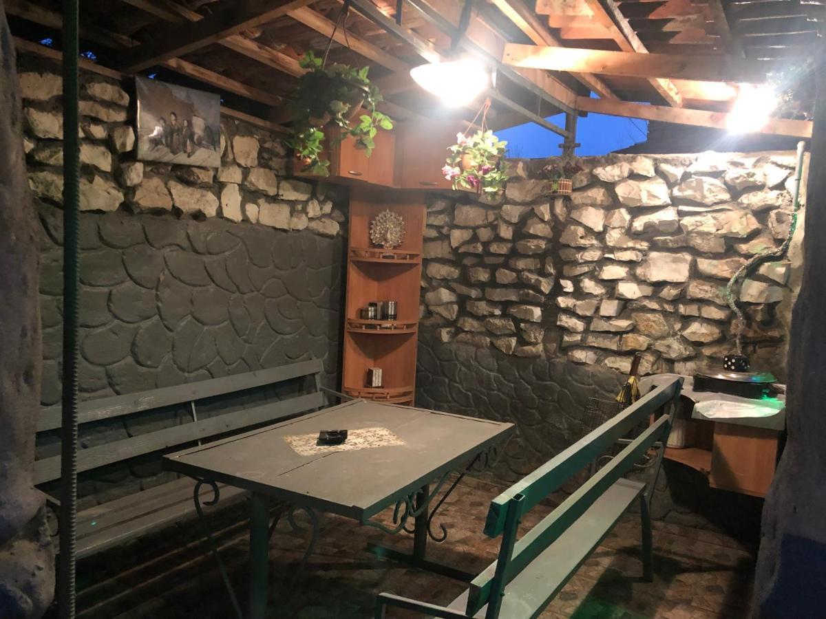 Guesthouse Batu Кутаїсі Екстер'єр фото