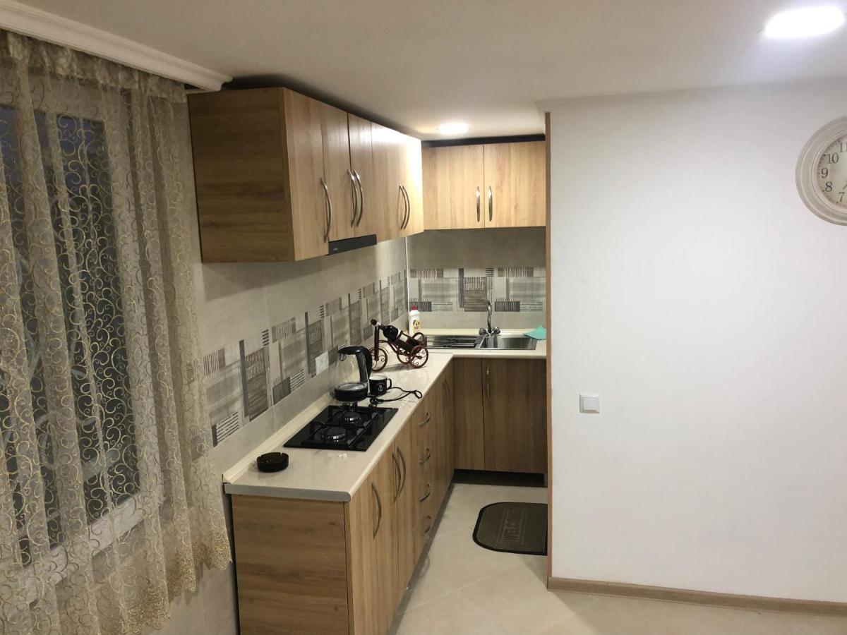 Guesthouse Batu Кутаїсі Екстер'єр фото