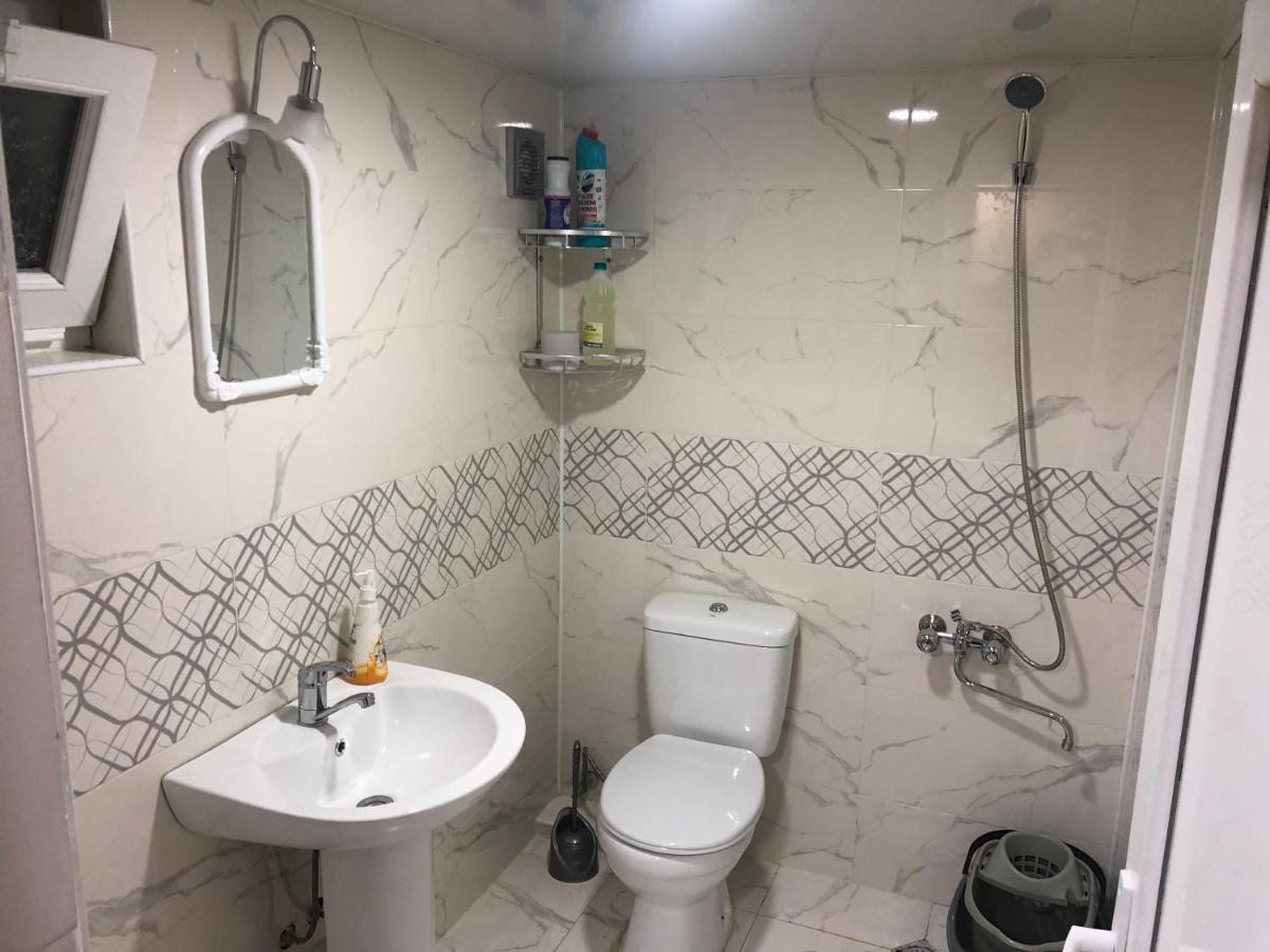 Guesthouse Batu Кутаїсі Екстер'єр фото